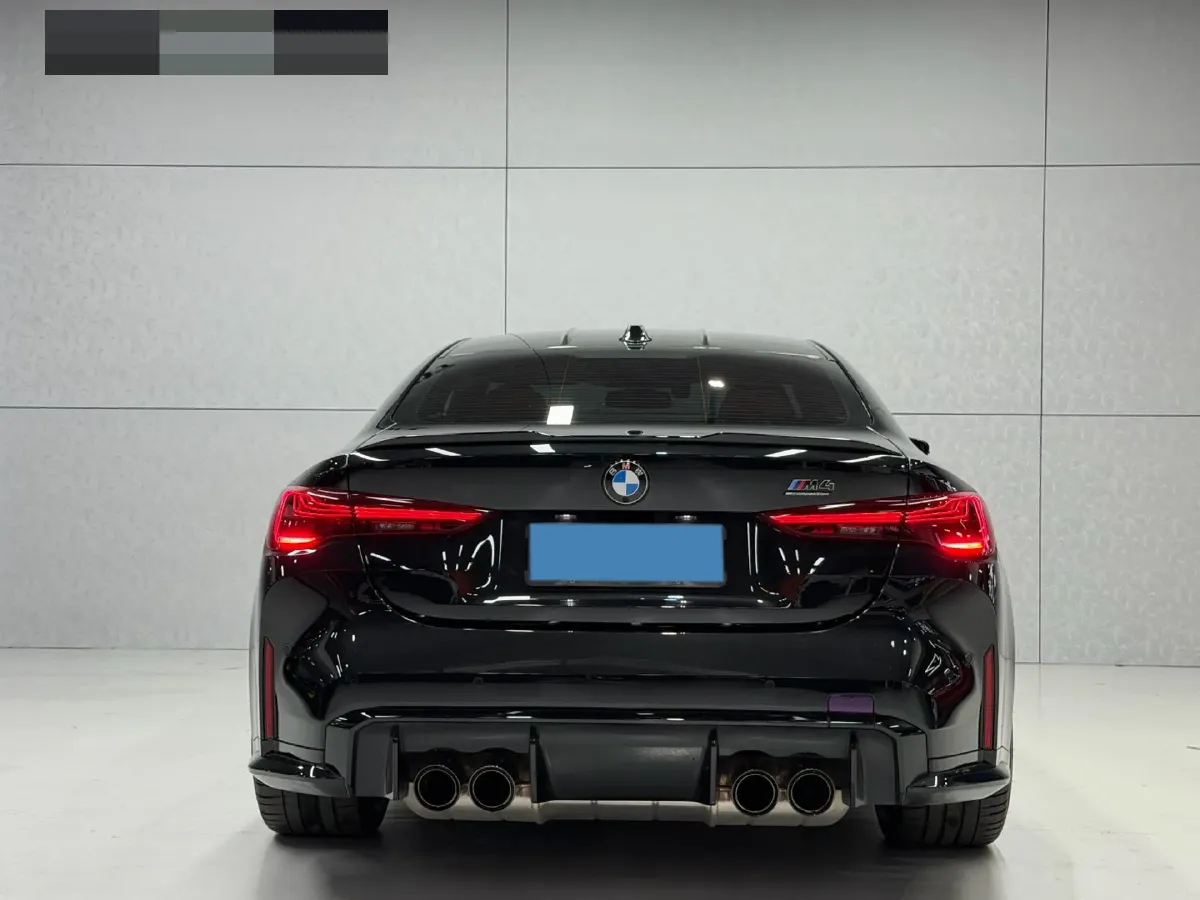2024 BMW M4 3.0T 530HP L6 8AT,autocango,china used car exporter,china ev exporter,chinese used car exporter,chinese used ev exporter