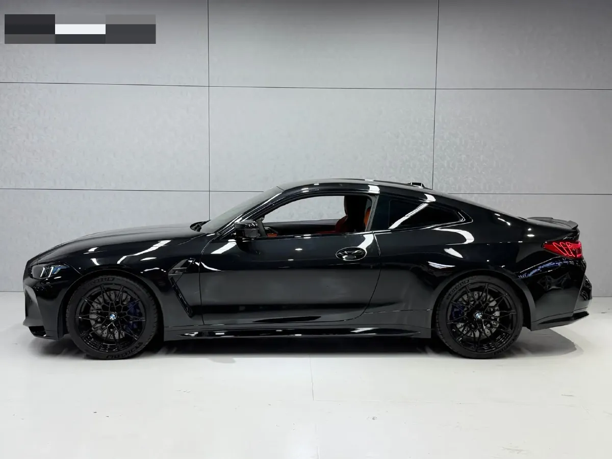 2024 BMW M4 3.0T 530HP L6 8AT,autocango,china used car exporter,china ev exporter,chinese used car exporter,chinese used ev exporter