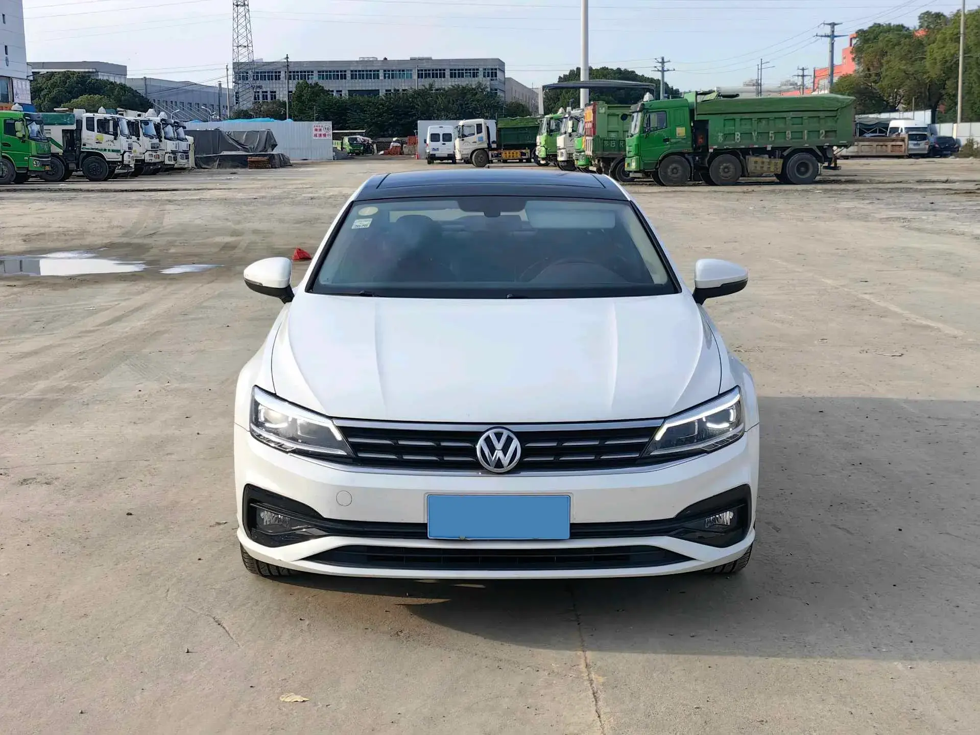 2019 VOLKSWAGEN LAMANDO thumbnail 3