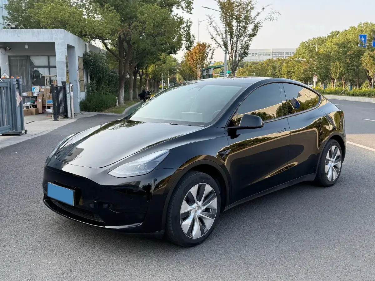 2021 Tesla Model Y BEV 60KWH