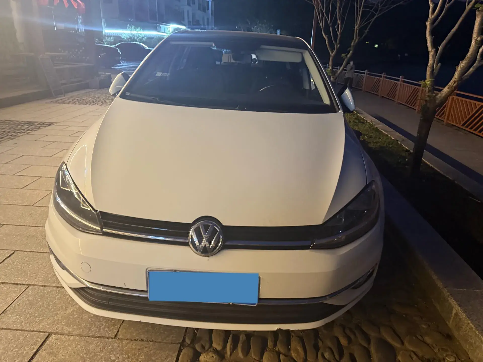 2019 VOLKSWAGEN GOLF thumbnail 2