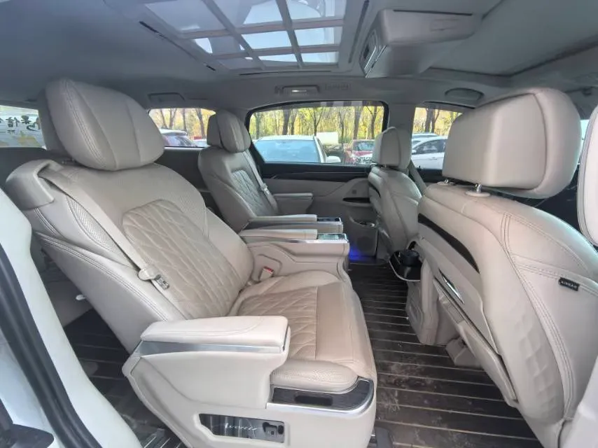 2018 Buick GL8 2.0T 260HP L4 6AT,autocango,china used car exporter,china ev exporter,chinese used car exporter,chinese used ev exporter