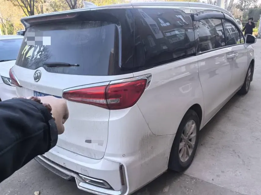 2018 Buick GL8 2.0T 260HP L4 6AT,autocango,china used car exporter,china ev exporter,chinese used car exporter,chinese used ev exporter