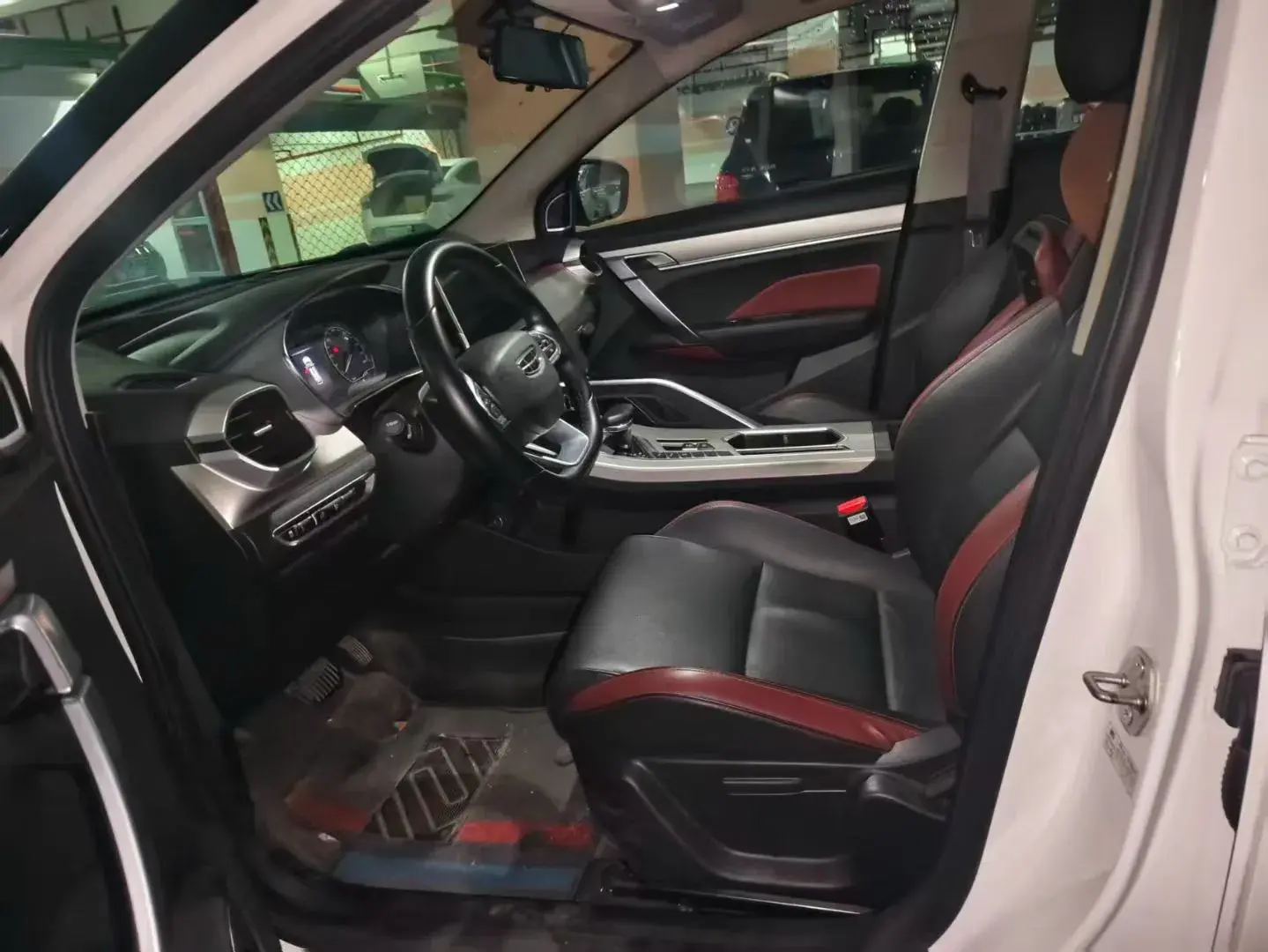 2021 GEELY COOLRAY thumbnail 4