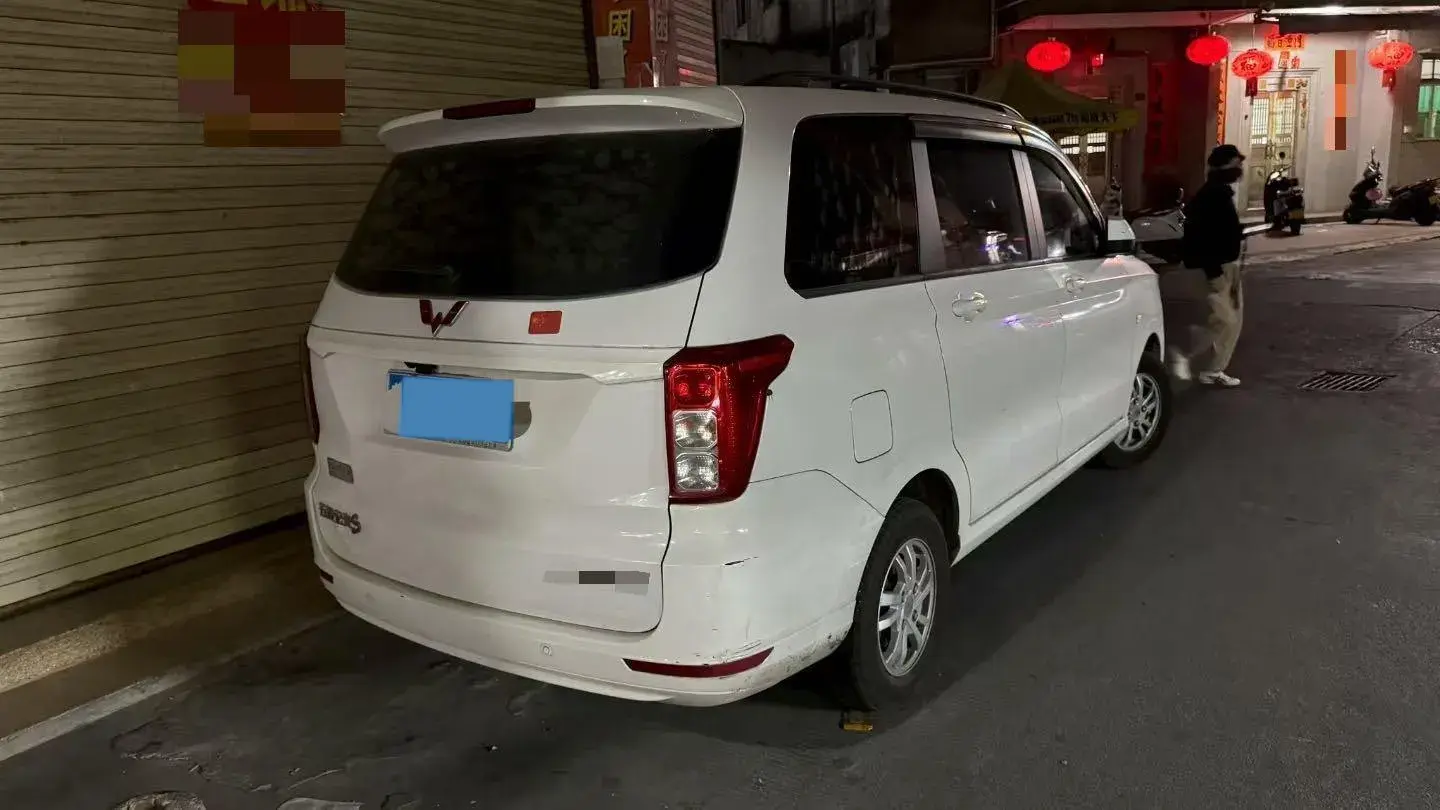 2019 WULING HONGGUANG thumbnail 4