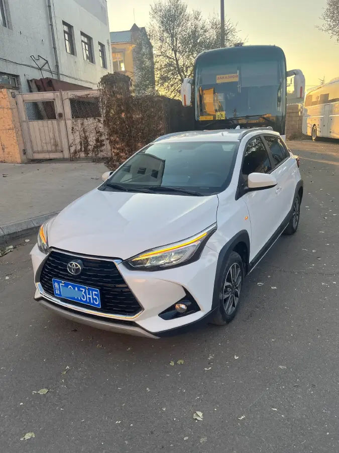 2022 Toyota Yaris L 1.5L 112HP L4 CVT