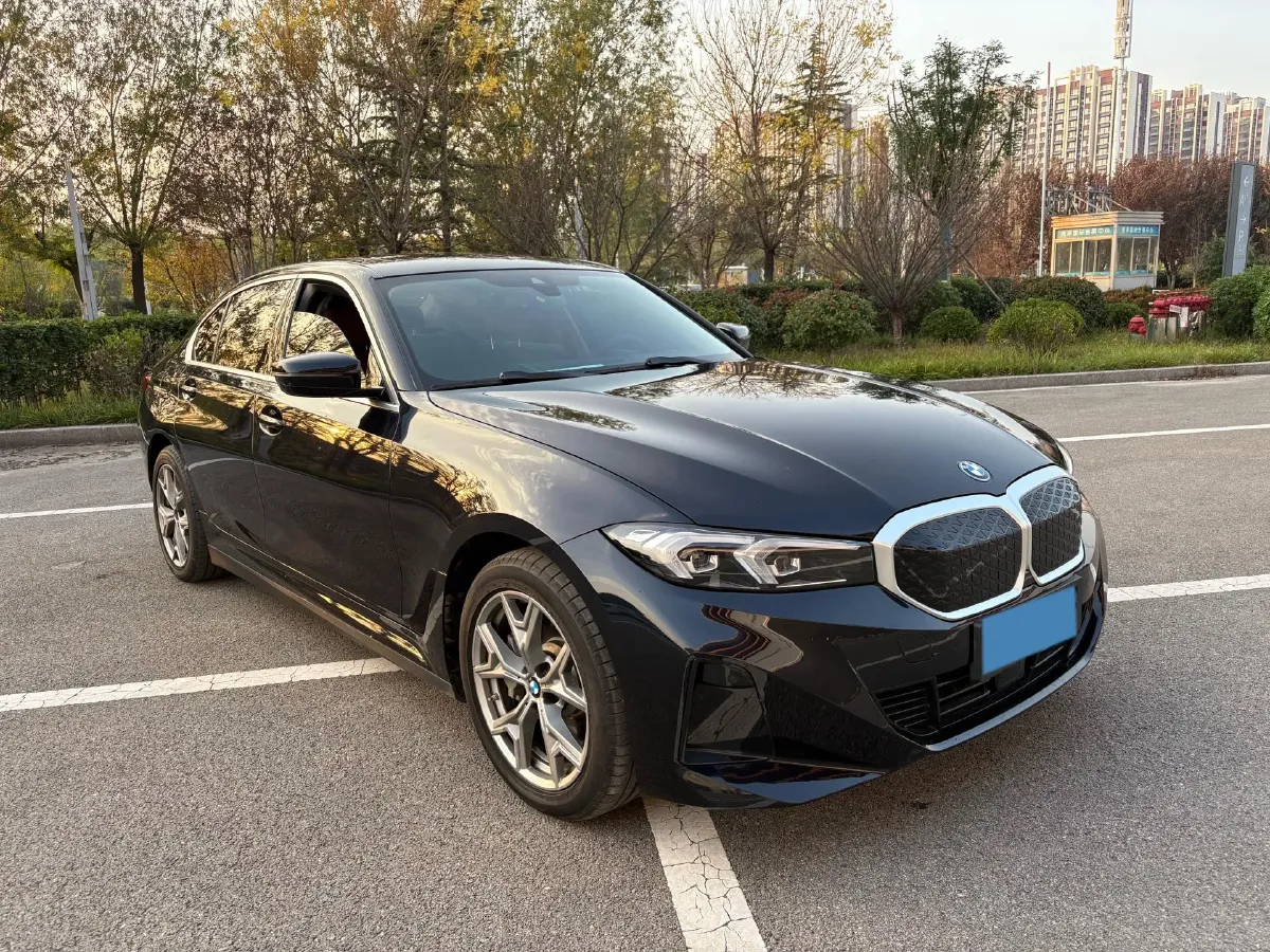 2025 BMW i3 BEV 70KWH,autocango,china used car exporter,china ev exporter,chinese used car exporter,chinese used ev exporter