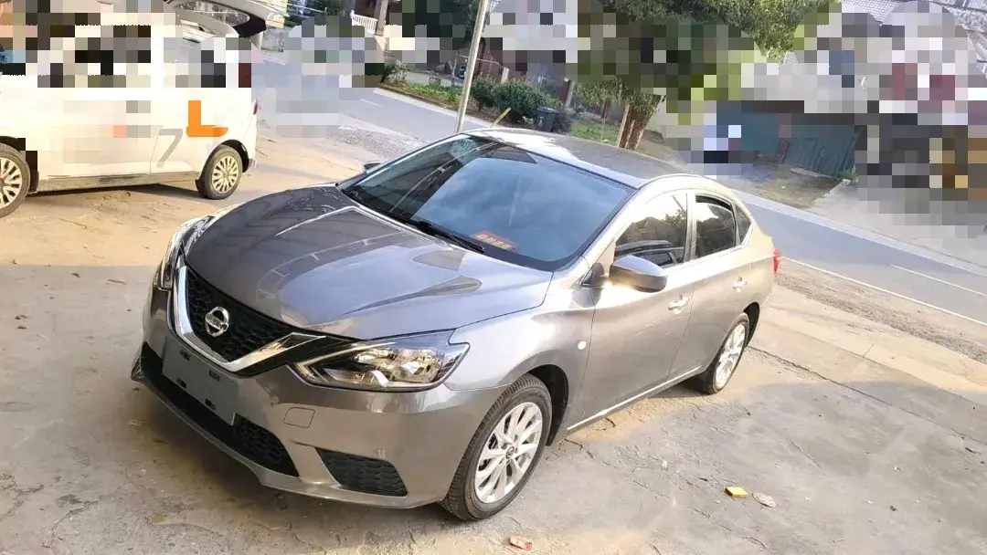 2022 NISSAN SYLPHY view 1