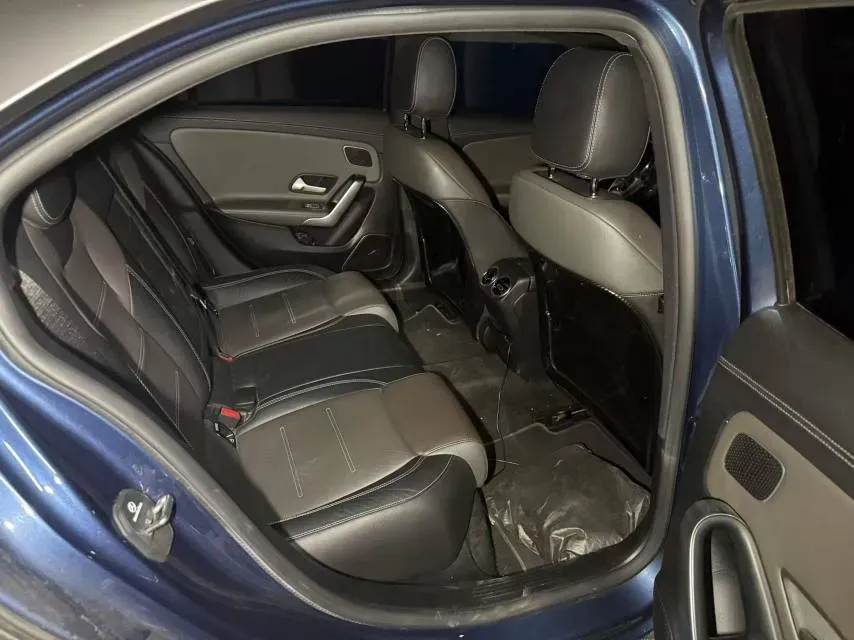 2020 Mercedes-Benz A AMG 2.0T 306HP L4 7DCT,autocango,china used car exporter,china ev exporter,chinese used car exporter,chinese used ev exporter