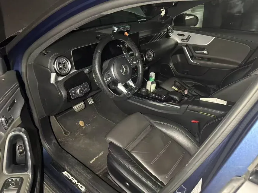 2020 Mercedes-Benz A AMG 2.0T 306HP L4 7DCT,autocango,china used car exporter,china ev exporter,chinese used car exporter,chinese used ev exporter