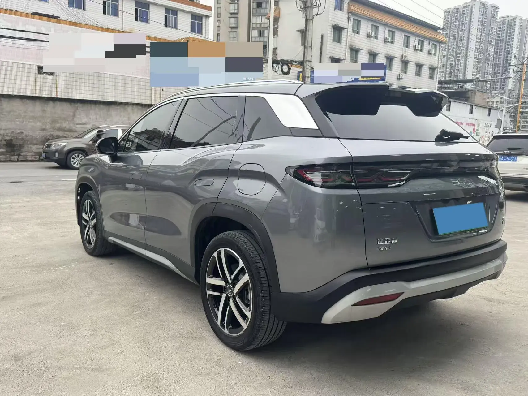 2024 BYD SONGL thumbnail 3