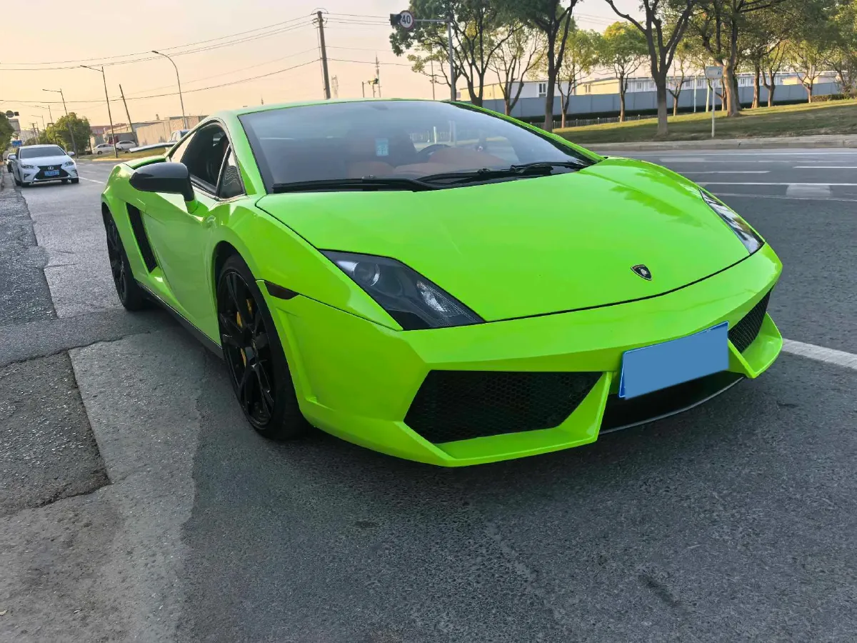 2008 BMW 1 Series 2.0L 156HP L4 6MT,autocango,china used car exporter,china ev exporter,chinese used car exporter,chinese used ev exporter