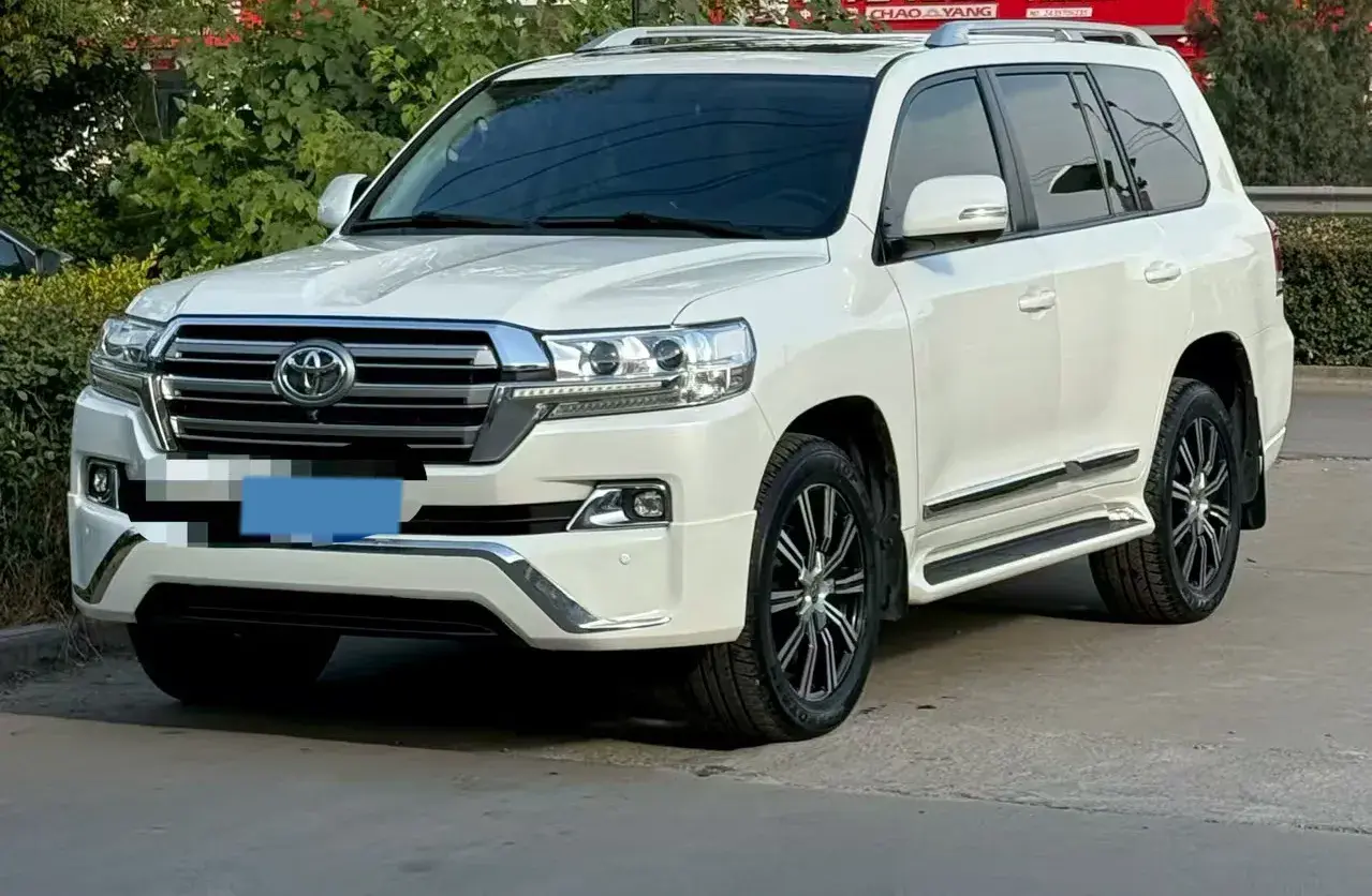 2019 CHEVROLET TRAX view 1