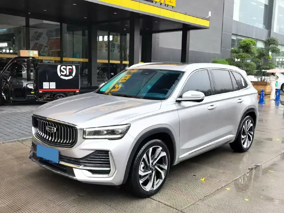 2023 Geely Monjaro 2.0T 238HP L4 8AT