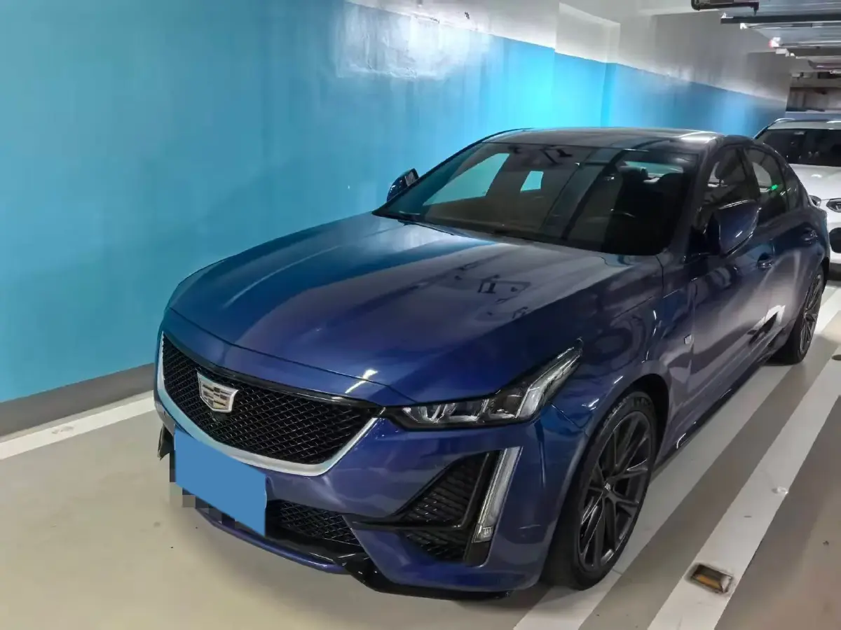 2020 Cadillac CT5 2.0T 241HP L4 10AT