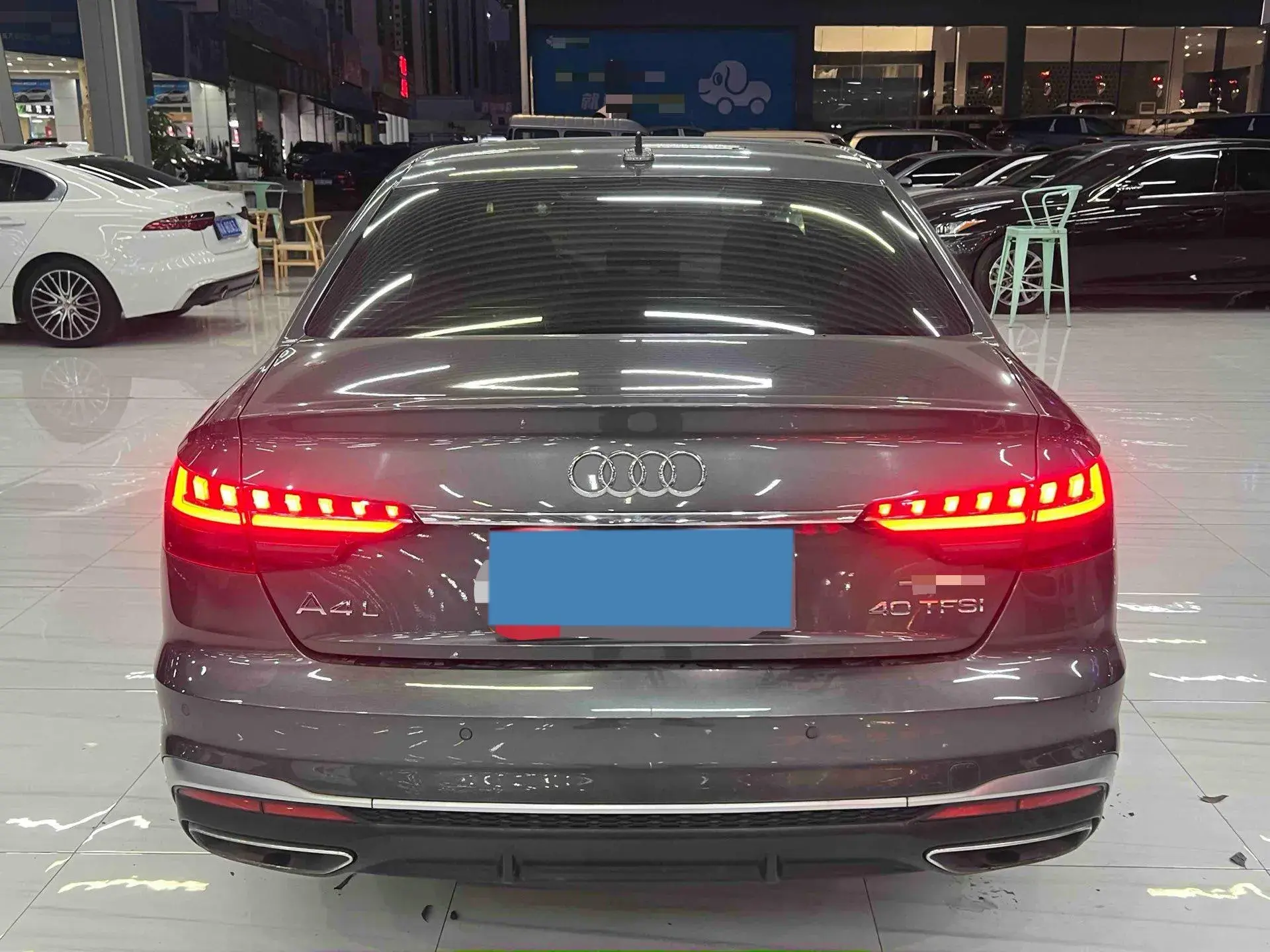 2020 AUDI A4L thumbnail 4