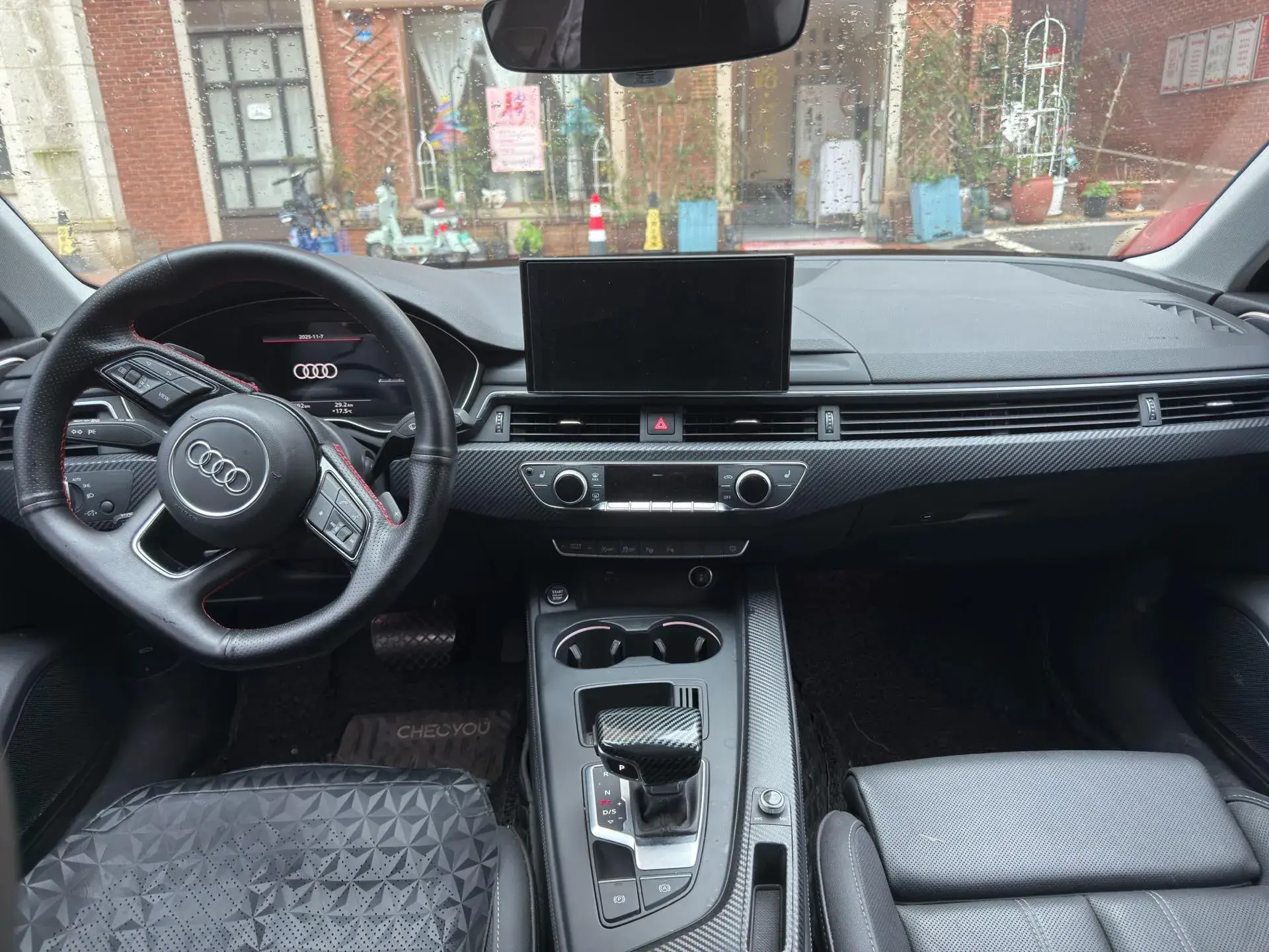 2022 AUDI A4L thumbnail 3