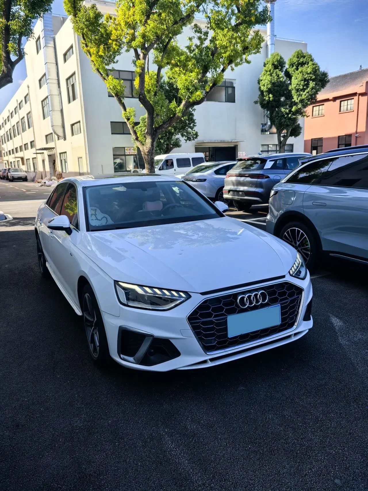 2020 AUDI A4L thumbnail 3