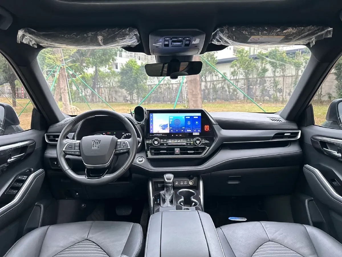 2023 Toyota Crown Kluger 2.5L 189HP L4 E-CVT Hybrid,autocango,china used car exporter,china ev exporter,chinese used car exporter,chinese used ev exporter