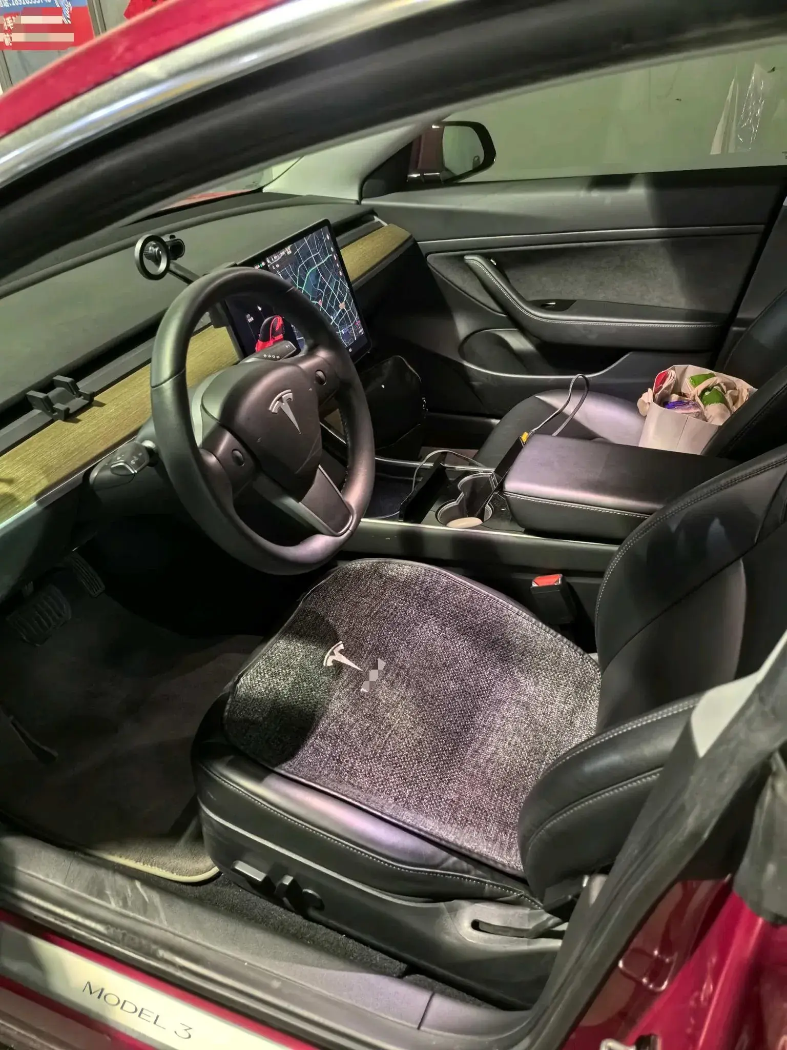 2019 TESLA MODEL thumbnail 4