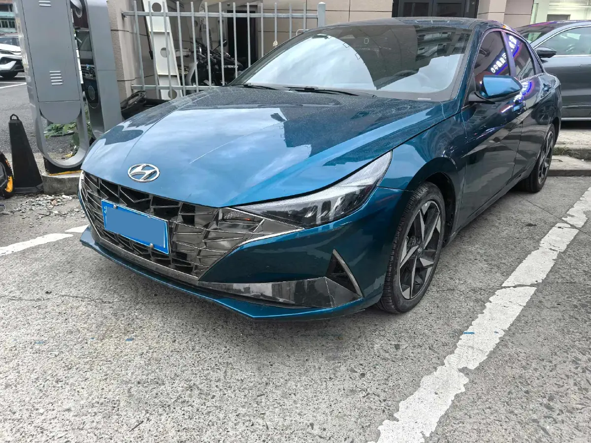 2022 Hyundai Elantra 1.4T 140HP L4 7DCT