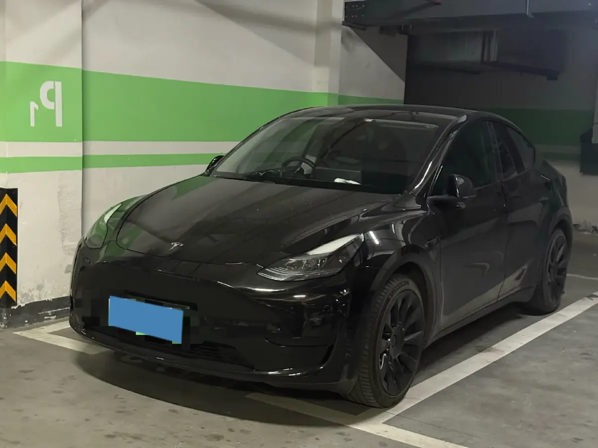 2022 Tesla Model Y BEV 60KWH