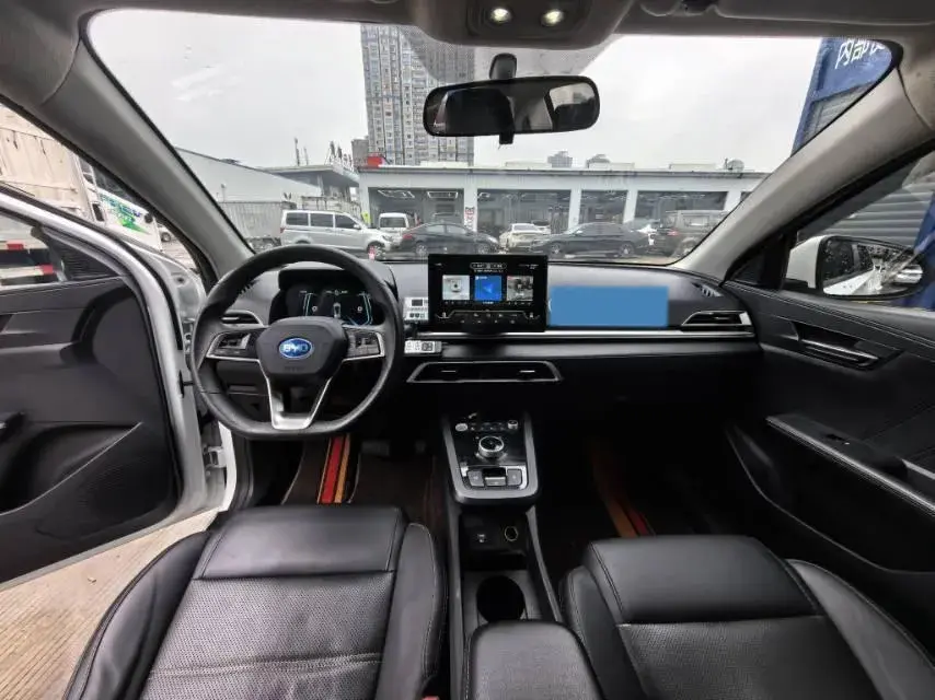 2021 BYD E3 thumbnail 4