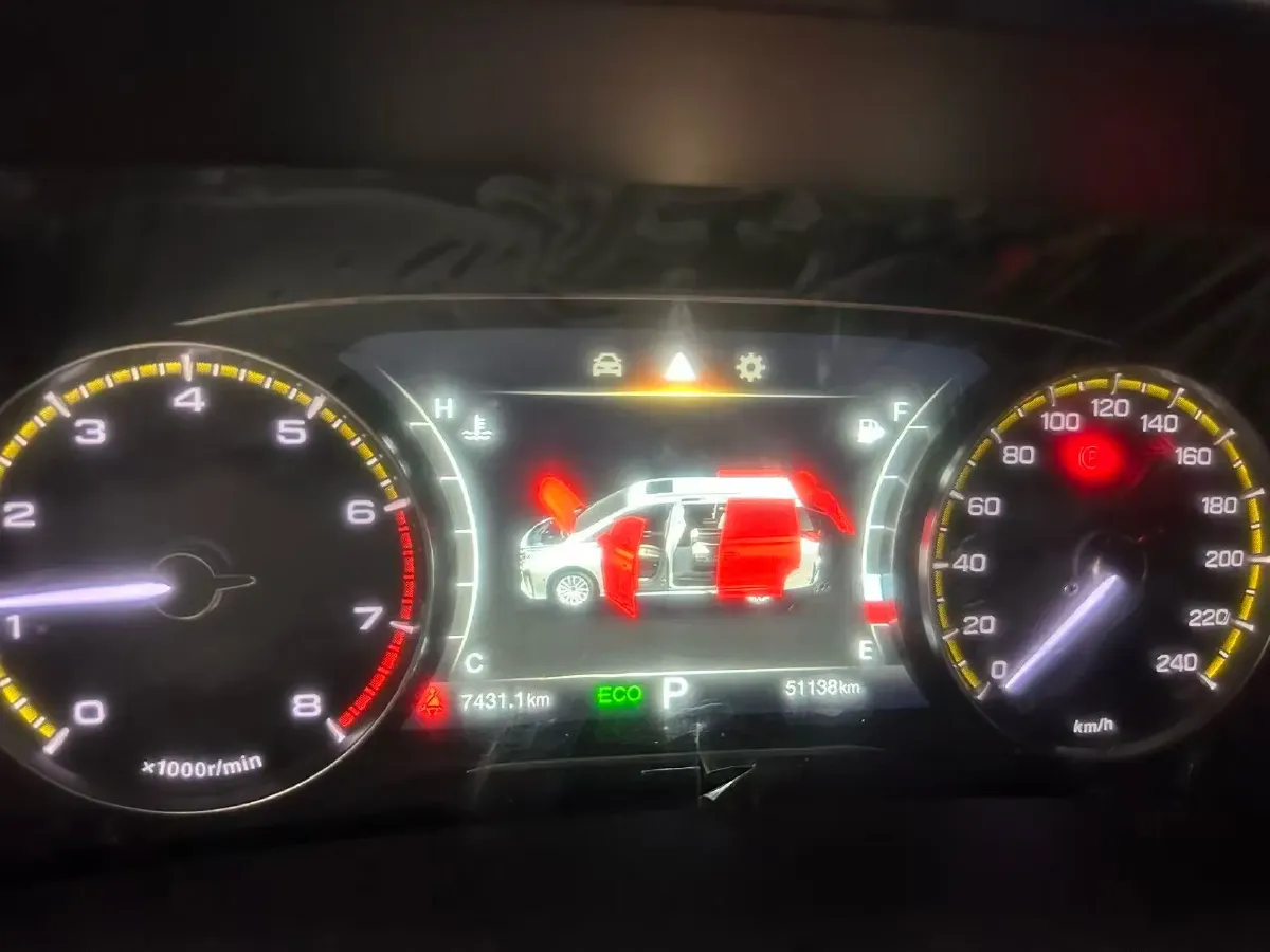 2021 GAC Trumpchi M8 2.0T 252HP L4 8AT,autocango,china used car exporter,china ev exporter,chinese used car exporter,chinese used ev exporter