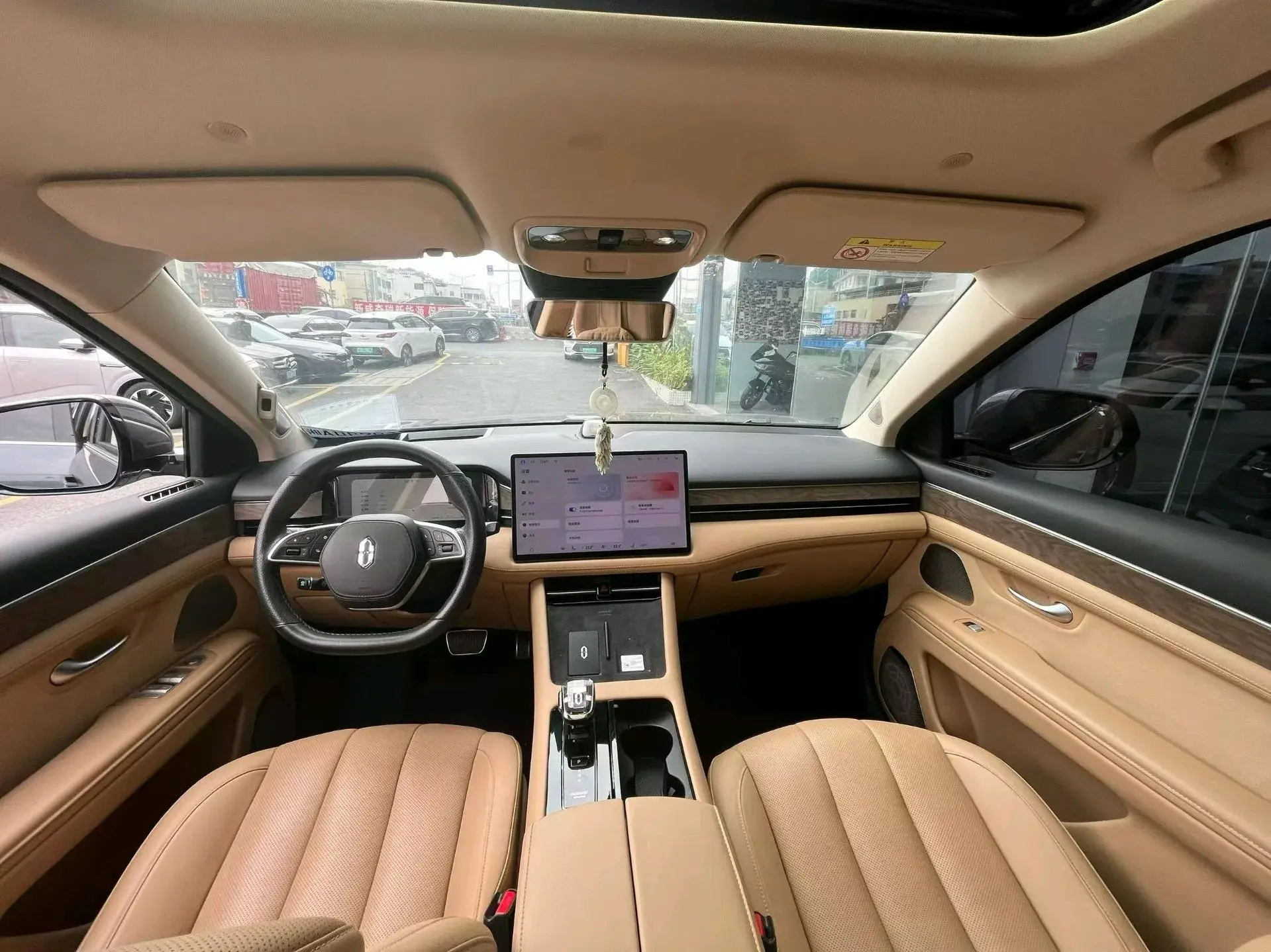 2022 AITO AITO thumbnail 4