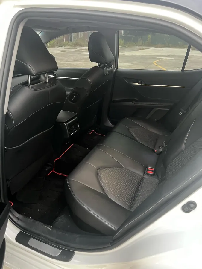 2021 Toyota Camry 2.5L 178HP L4 E-CVT Hybrid,autocango,china used car exporter,china ev exporter,chinese used car exporter,chinese used ev exporter