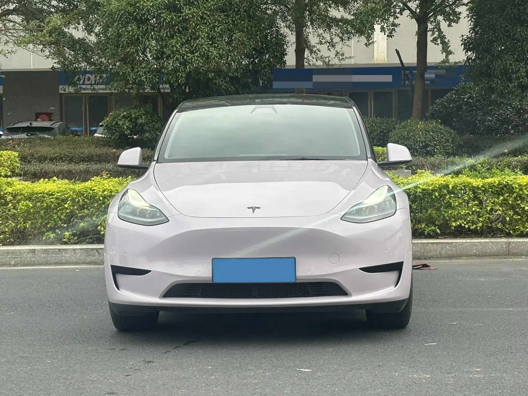 2022 TESLA MODEL thumbnail 2