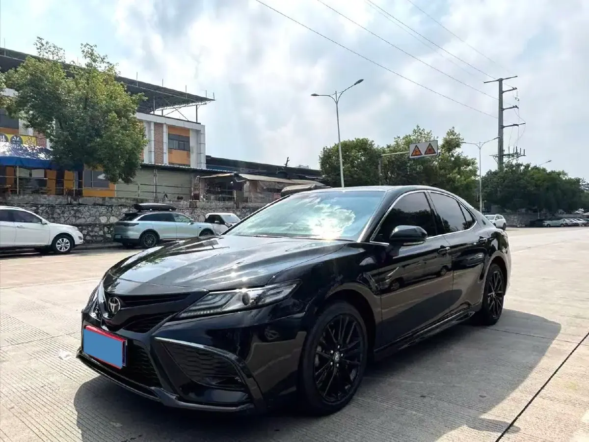 2023 Toyota Camry 2.0L 177HP L4 CVT