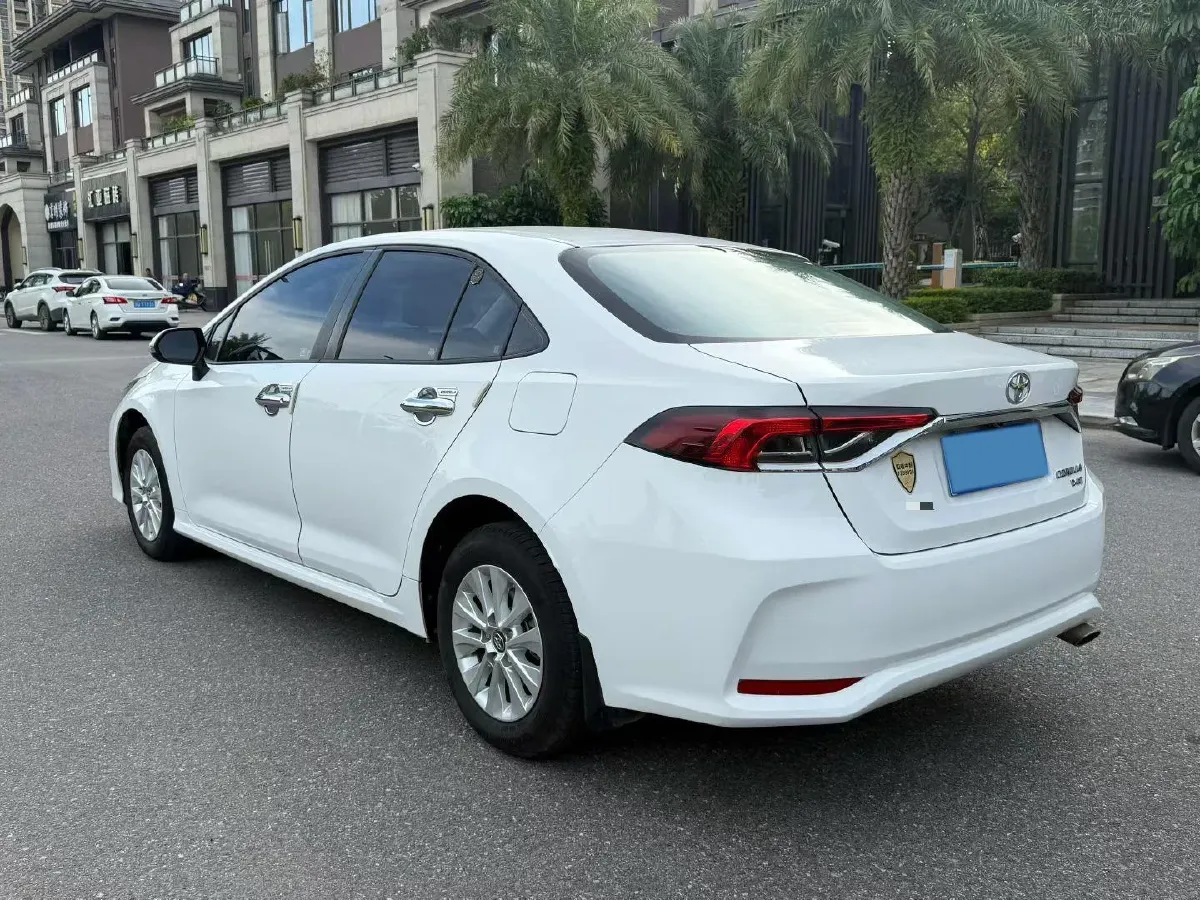 2021 Toyota Corolla 1.2T 116HP L4 CVT,autocango,china used car exporter,china ev exporter,chinese used car exporter,chinese used ev exporter