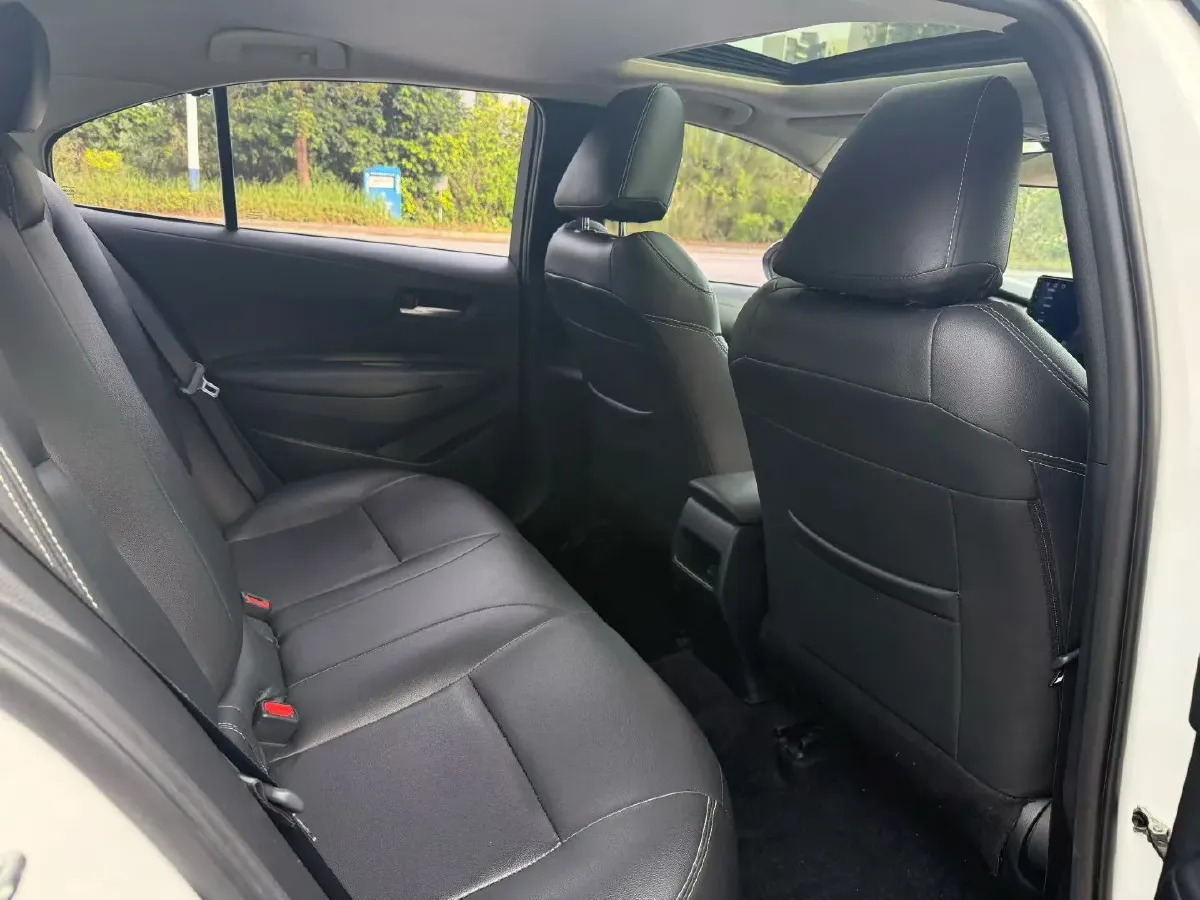 2021 Toyota Corolla 1.2T 116HP L4 CVT,autocango,china used car exporter,china ev exporter,chinese used car exporter,chinese used ev exporter