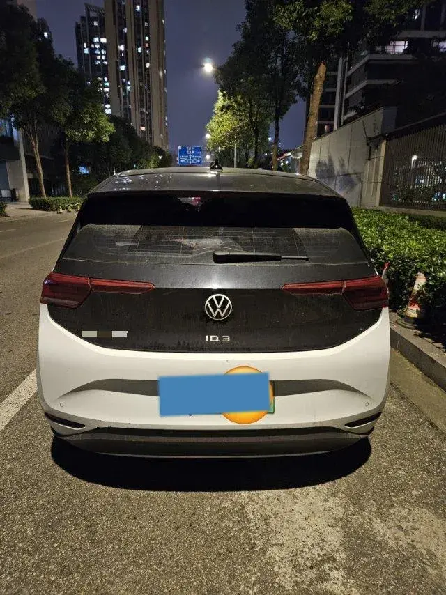 2021 VOLKSWAGEN ID.3 thumbnail 4