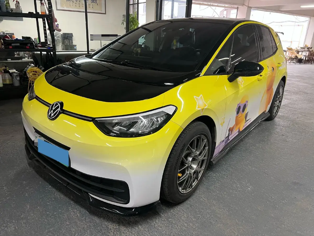 2025 Volkswagen ID.3 BEV 52.8KWH