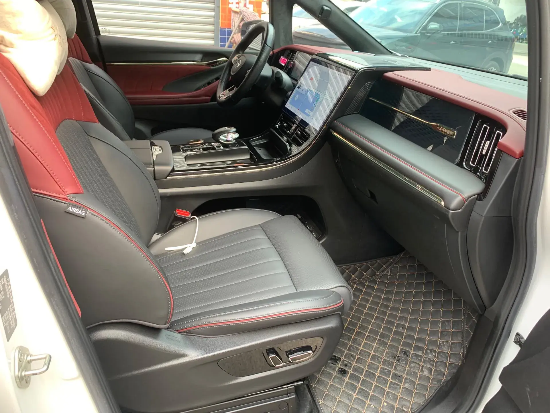 2023 GAC TRUMPCHI thumbnail 4