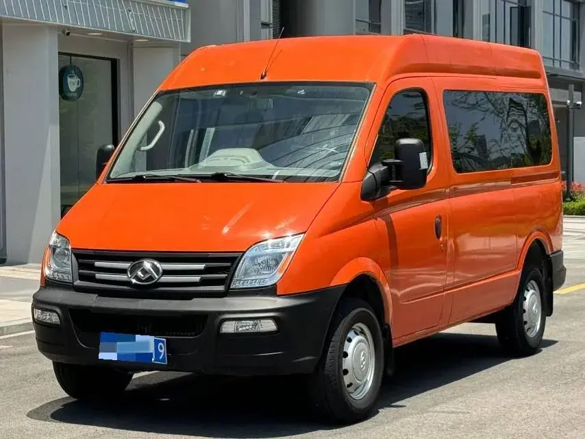2020 MAXUS XinTu V80 2.5T 136HP L4 6MT