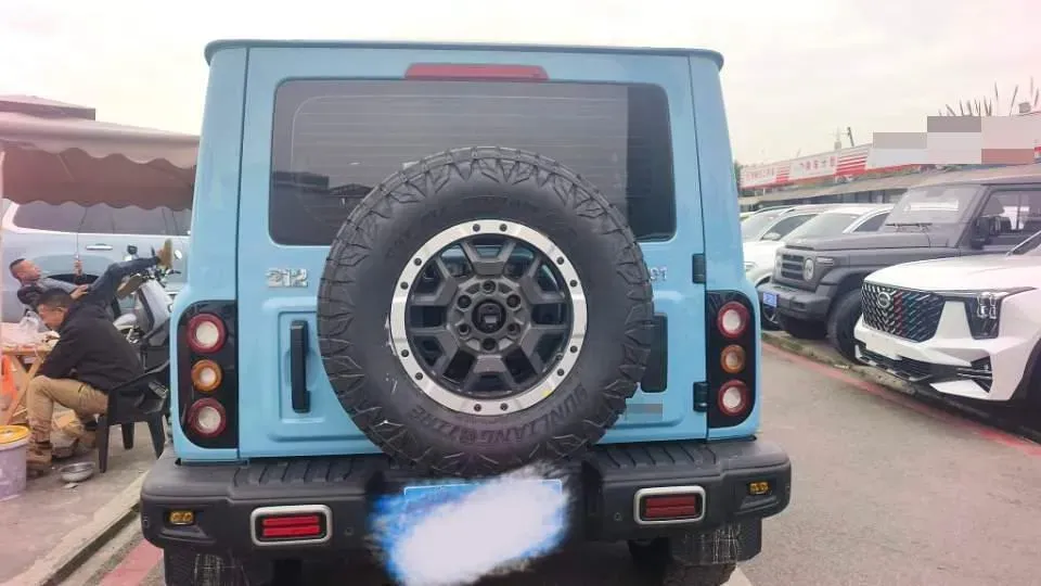 2025 212 212 T01 2.0T 252HP L4 8AT,autocango,china used car exporter,china ev exporter,chinese used car exporter,chinese used ev exporter