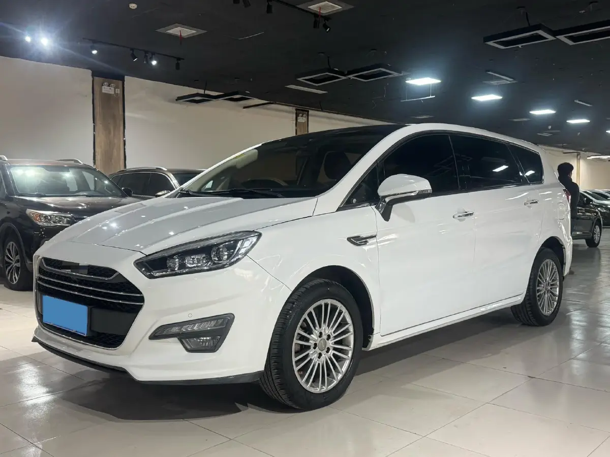 2017 LiFan XuanLang 1.8L 133HP L4 5MT