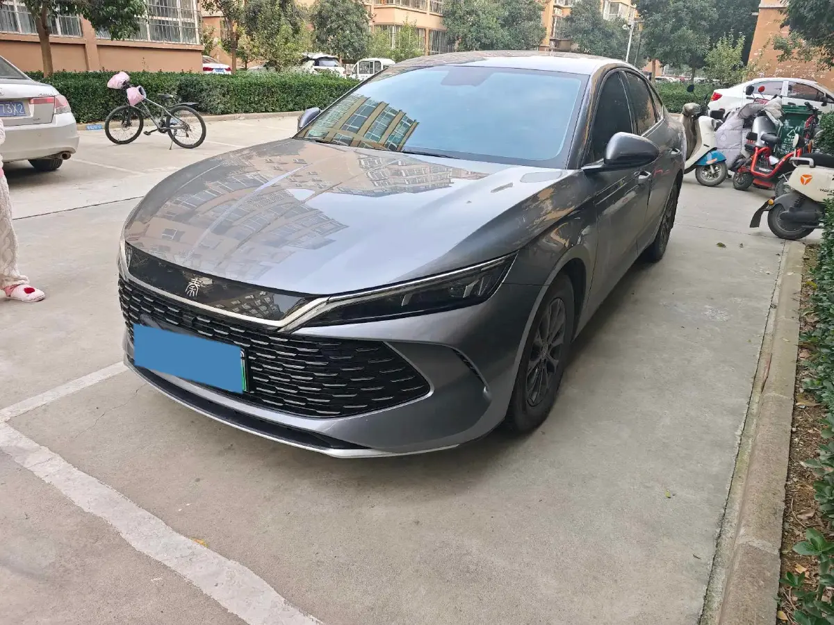 2024 BYD QinL 1.5L 101HP L4 E-CVT PHEV 10.08KWH