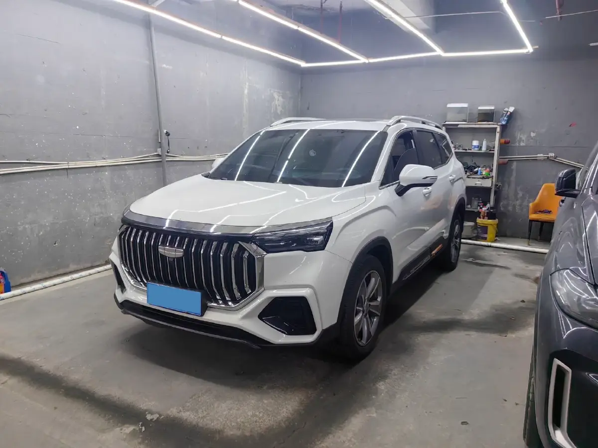 2023 Geely StarRay 2.0T 218HP L4 7DCT