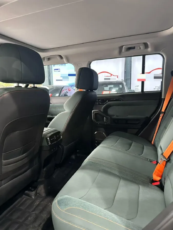 2023 Jetour Traveller 2.0T 254HP L4 7DCT,autocango,china used car exporter,china ev exporter,chinese used car exporter,chinese used ev exporter