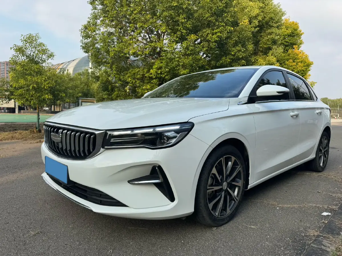 2023 Geely Emgrand 1.5L 127HP L4 CVT