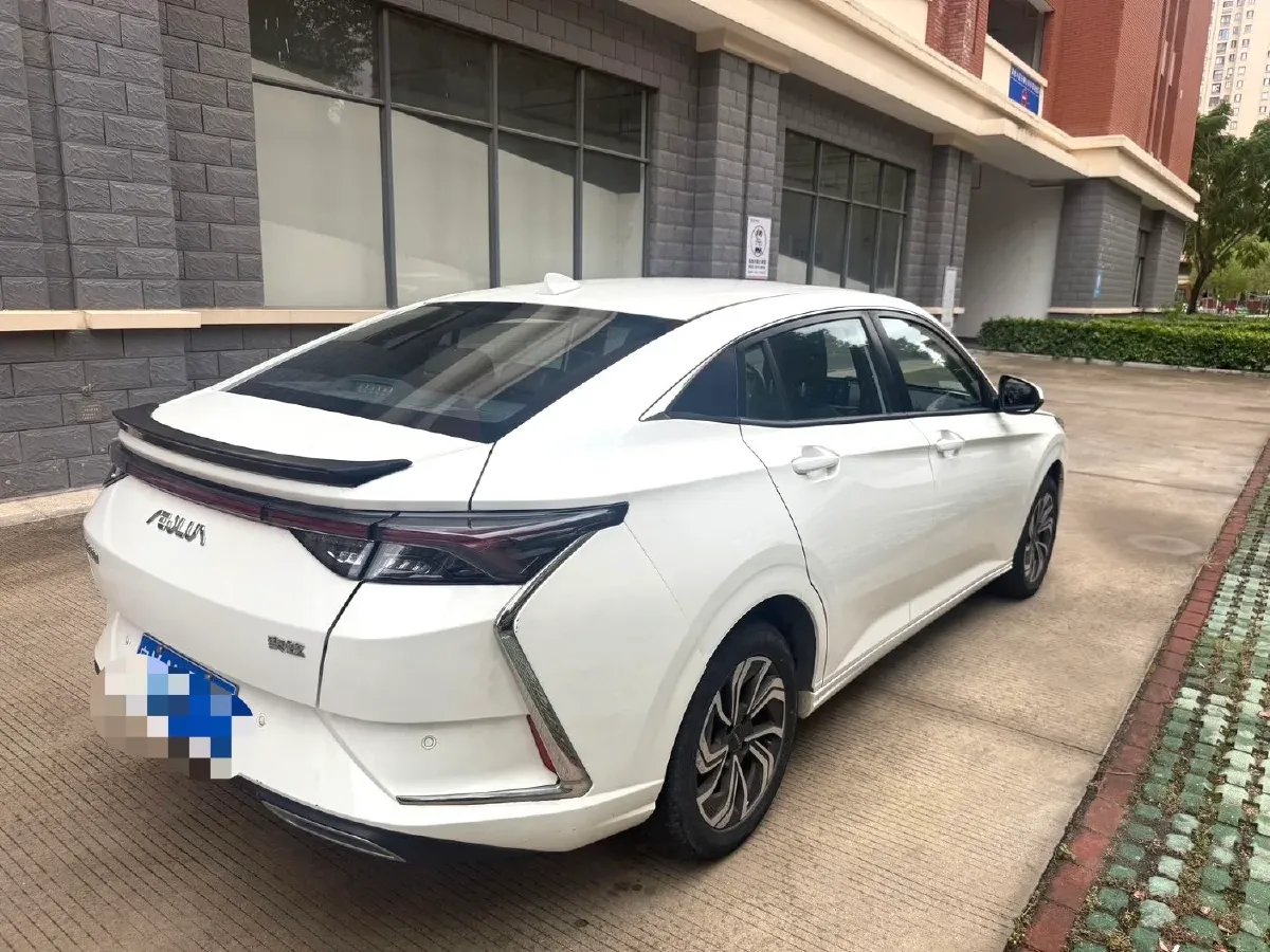 2021 DongFeng Aeolus YiXuan 1.5T 150HP L4 6DCT,autocango,china used car exporter,china ev exporter,chinese used car exporter,chinese used ev exporter