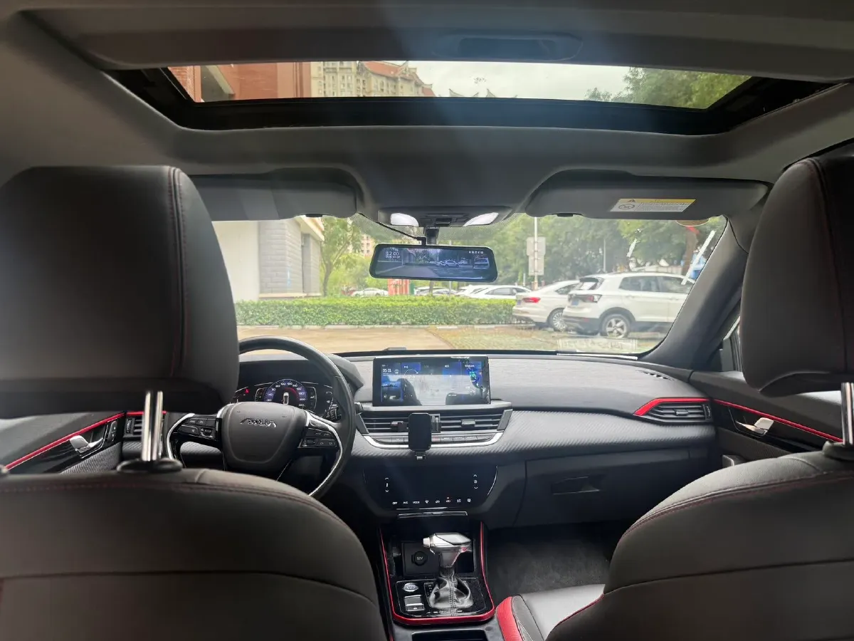 2021 DongFeng Aeolus YiXuan 1.5T 150HP L4 6DCT,autocango,china used car exporter,china ev exporter,chinese used car exporter,chinese used ev exporter