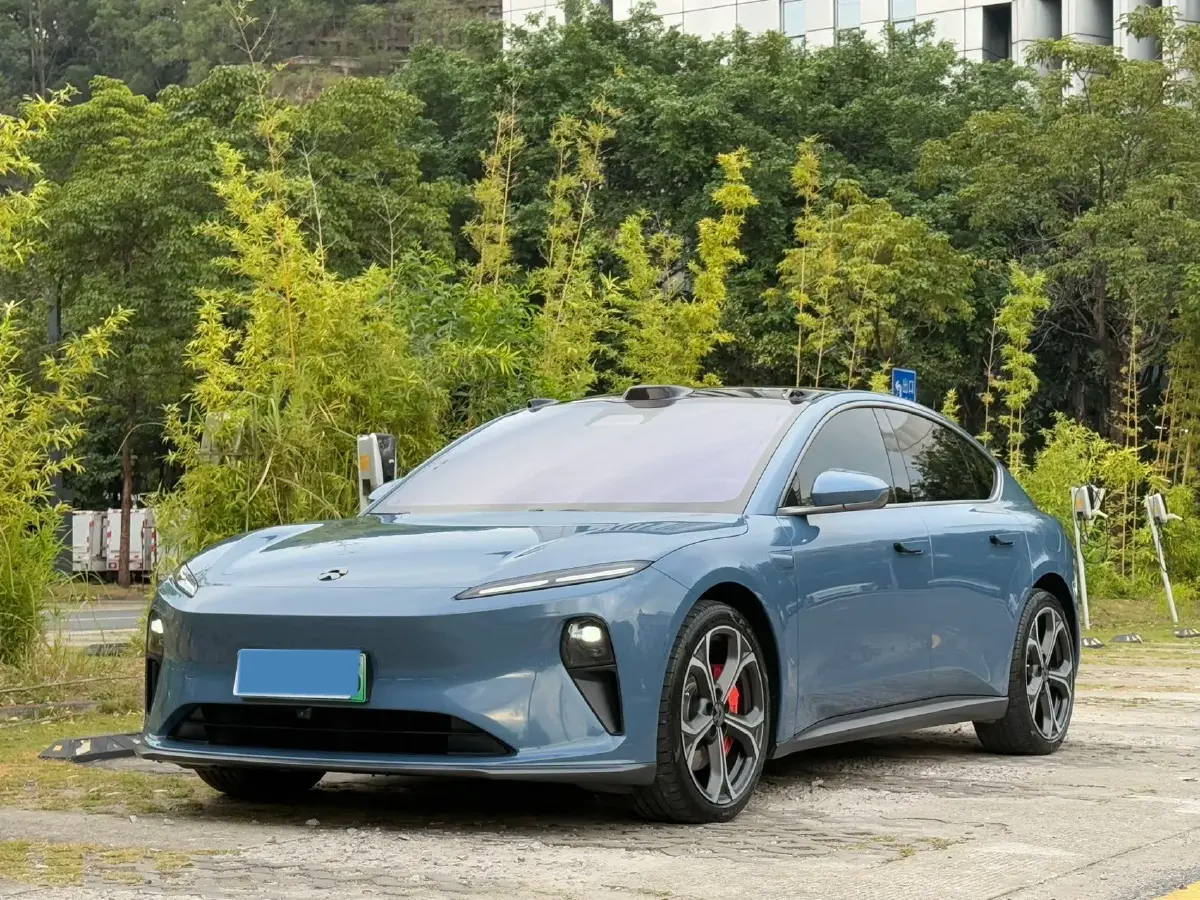 2022 NIO ET5 BEV 75KWH