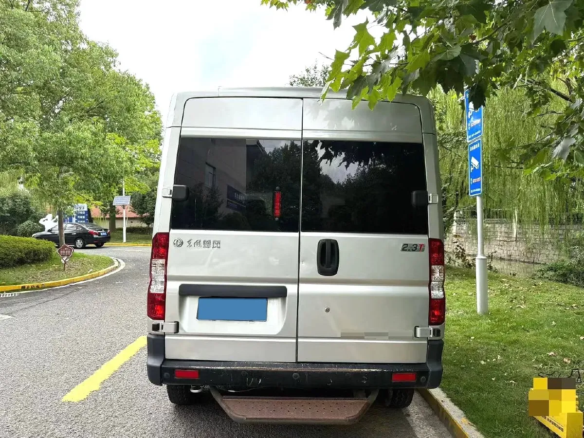 2021 DongFeng DFAC YuFeng 2.3T 110HP L4 6MT,autocango,china used car exporter,china ev exporter,chinese used car exporter,chinese used ev exporter