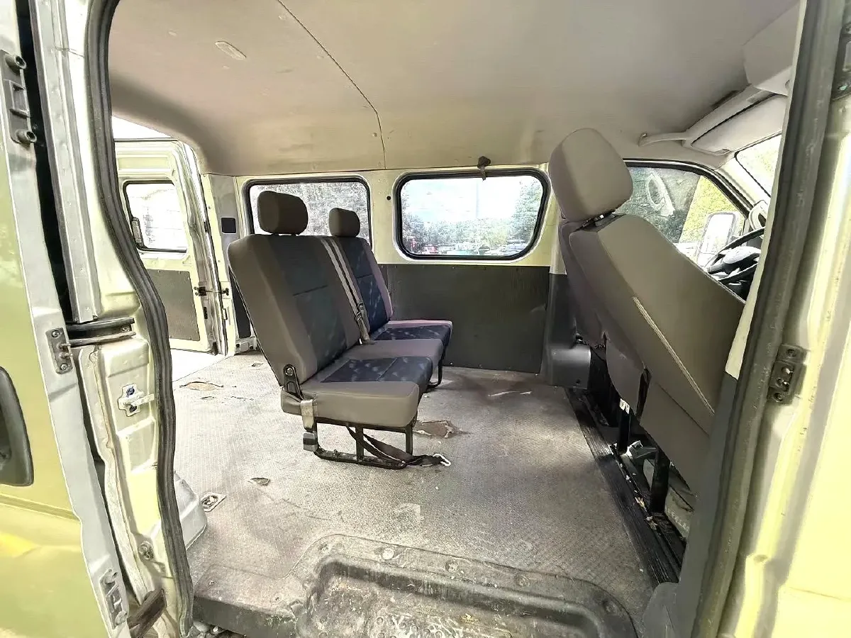 2021 DongFeng DFAC YuFeng 2.3T 110HP L4 6MT,autocango,china used car exporter,china ev exporter,chinese used car exporter,chinese used ev exporter