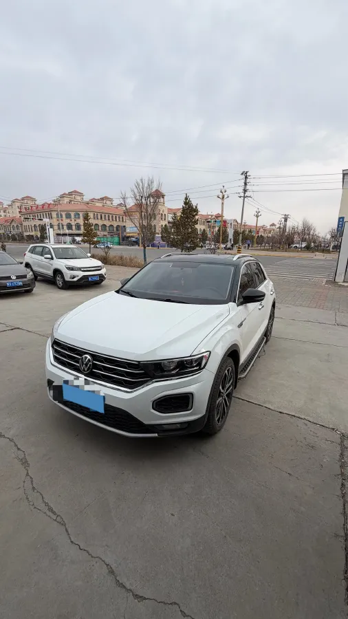 2021 Volkswagen T-Roc 1.4T 150HP L4 7DCT,autocango,china used car exporter,china ev exporter,chinese used car exporter,chinese used ev exporter